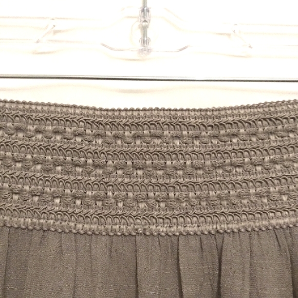 🎁NWOT New Directions  Asymmetrical, Intricate Waistband, Boho, Taupe Skirt - Picture 4 of 10